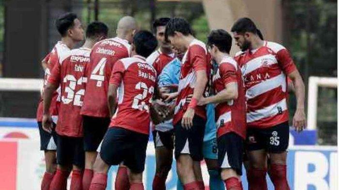 Persebaya madura galeri pertandingan Persebaya madura galeri pertandingan