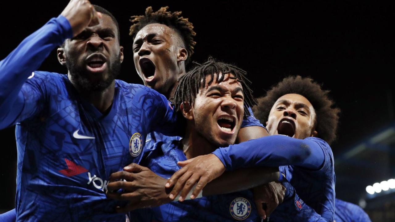 Chelsea Bidik Penyerang Ajax Amsterdam untuk Perkuat Tim