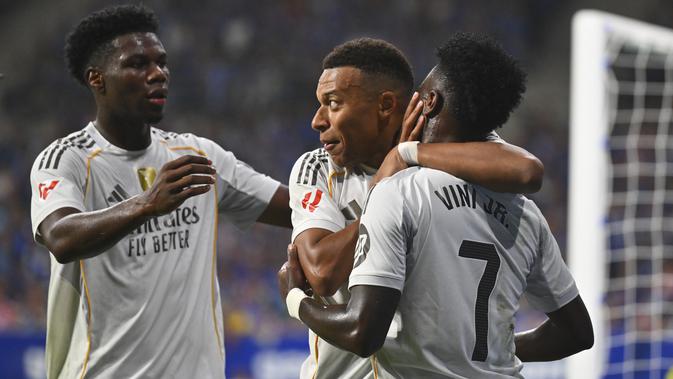 Manchester United Alami Masalah Finansial, Real Madrid Usahakan Ambil Gelandang 19 Tahun