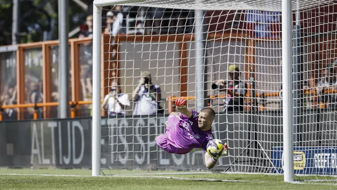 Jordi Cruyff Ungkap Masa Depan Maarten Paes Tergeser Ter Stegen di Ajax