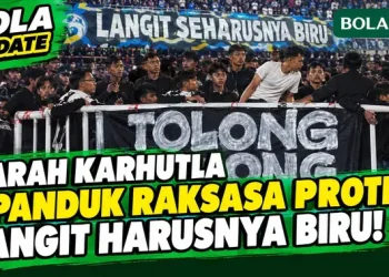 Karhutla Indonesia, Bobotoh Persib Bentang Spanduk Protes: Langit Seharusnya Biru!